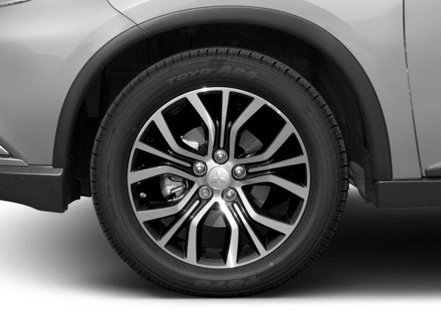 Used 2017 Mitsubishi Outlander SE image 11