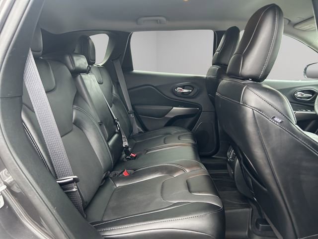 Used 2022 Jeep Cherokee Latitude Lux AWD/4WD image 36