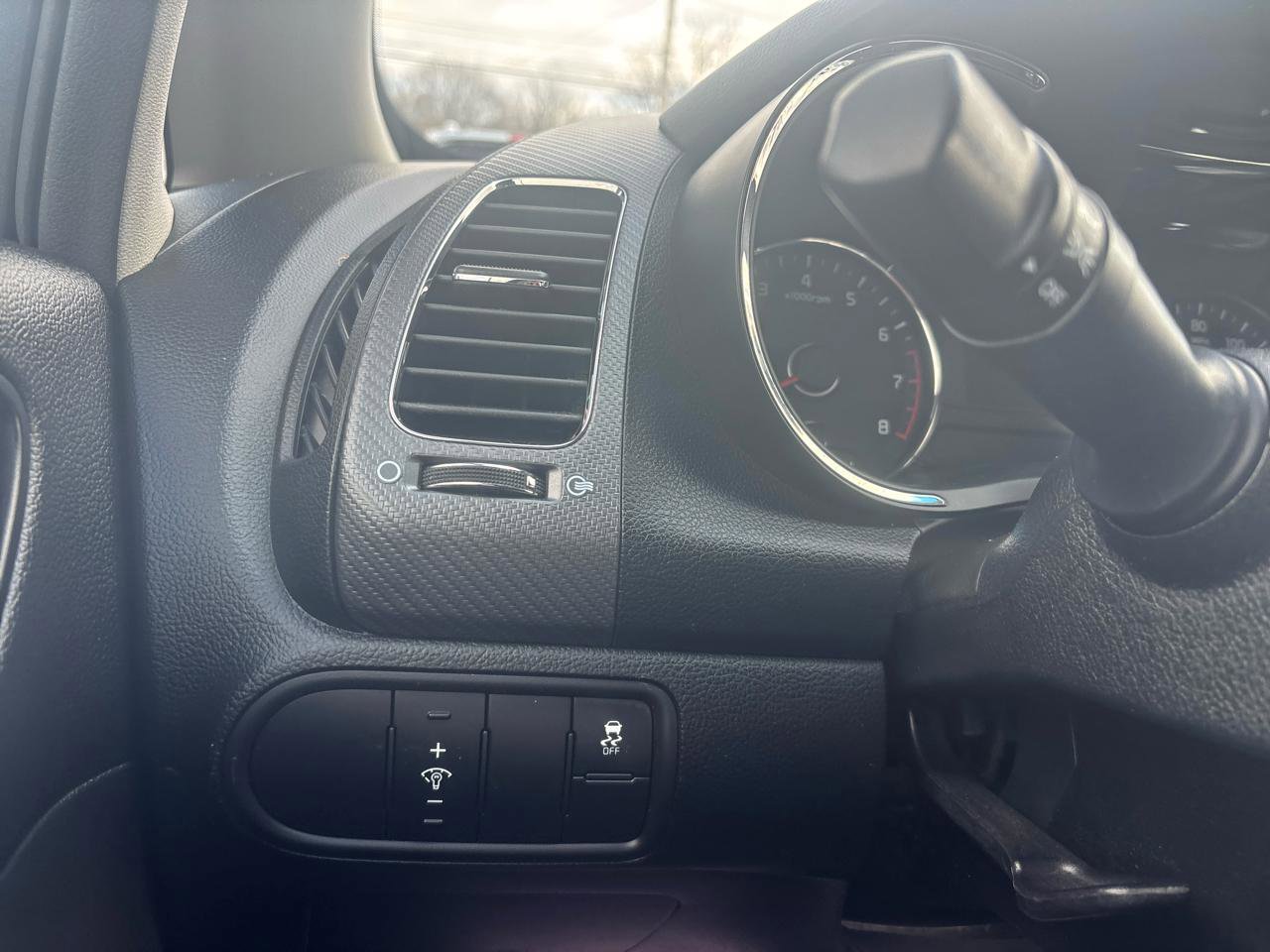 Used 2018 Kia Forte S image 26