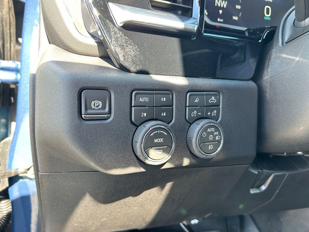 New 2026 Chevrolet Silverado 2500 LTZ w/ LTZ Plus Package AWD/4WD image 20