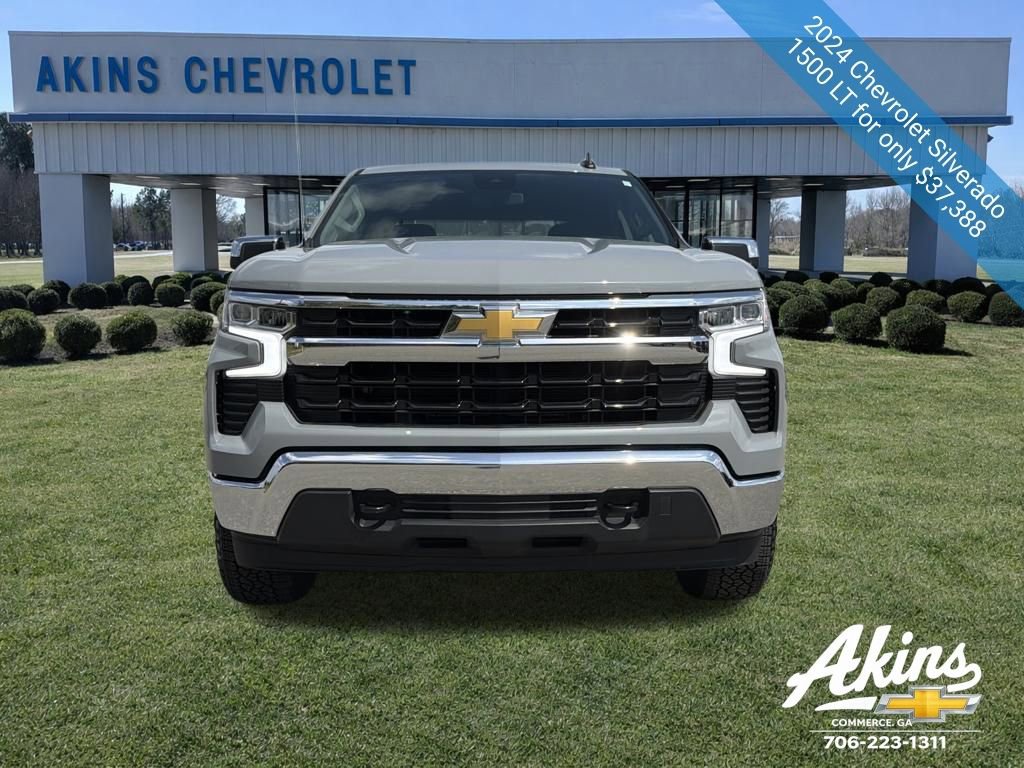 Used 2024 Chevrolet Silverado 1500 LT image 3