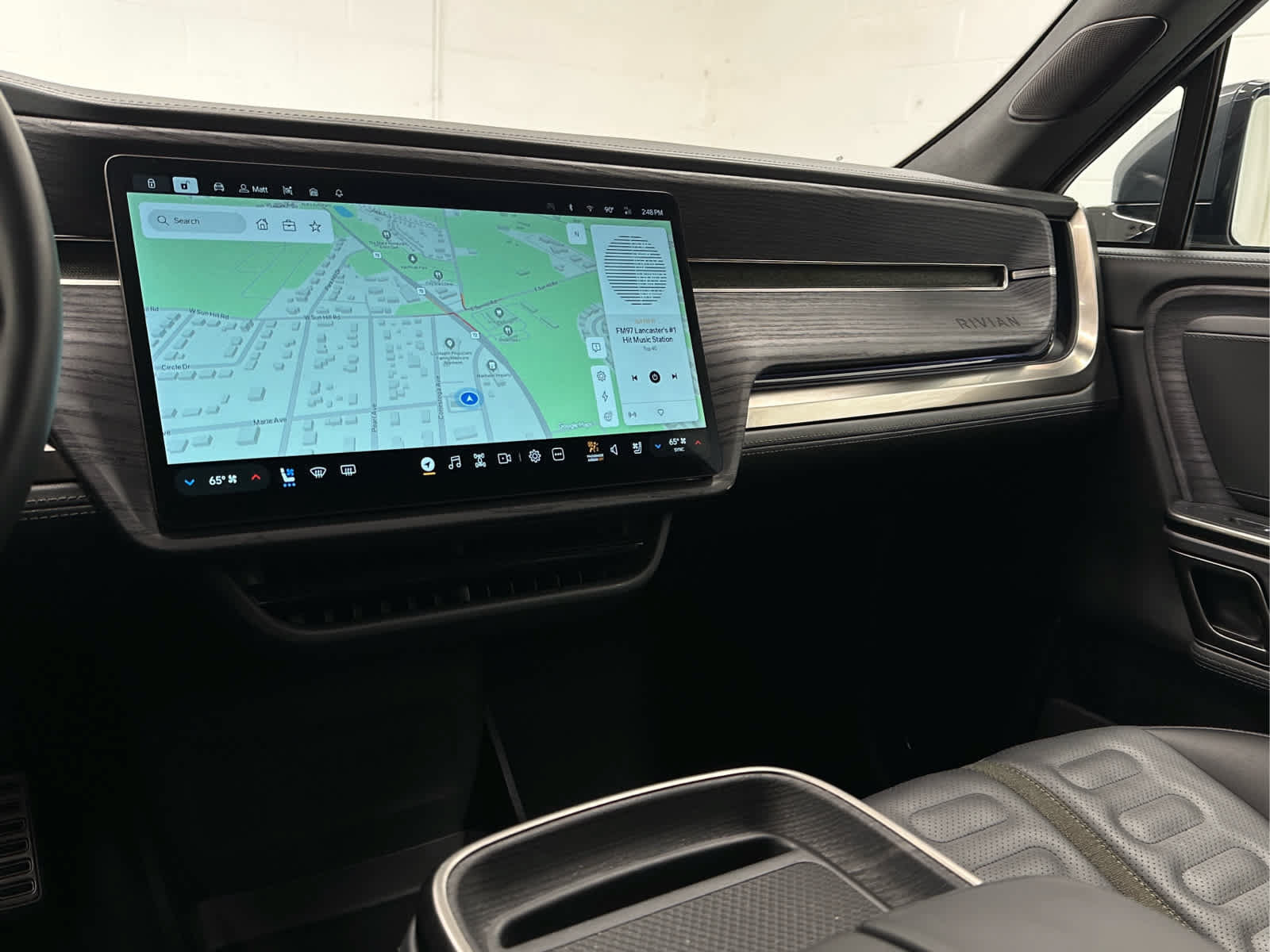 Used 2023 Rivian R1T Adventure AWD/4WD image 28