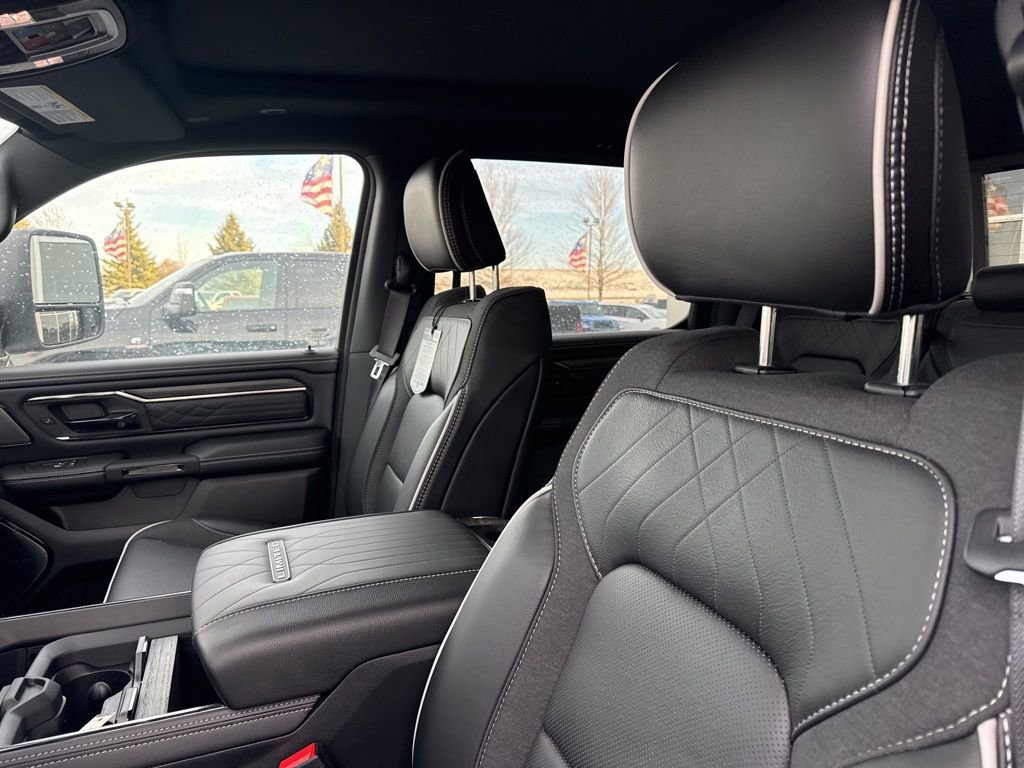 New 2025 RAM 1500 Limited image 17