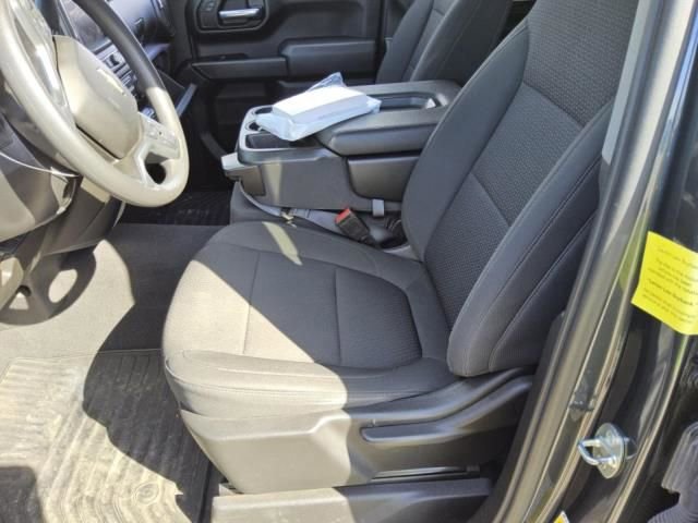 Used 2022 Chevrolet Silverado 1500 Custom w/ Safety Confidence Package RWD image 6