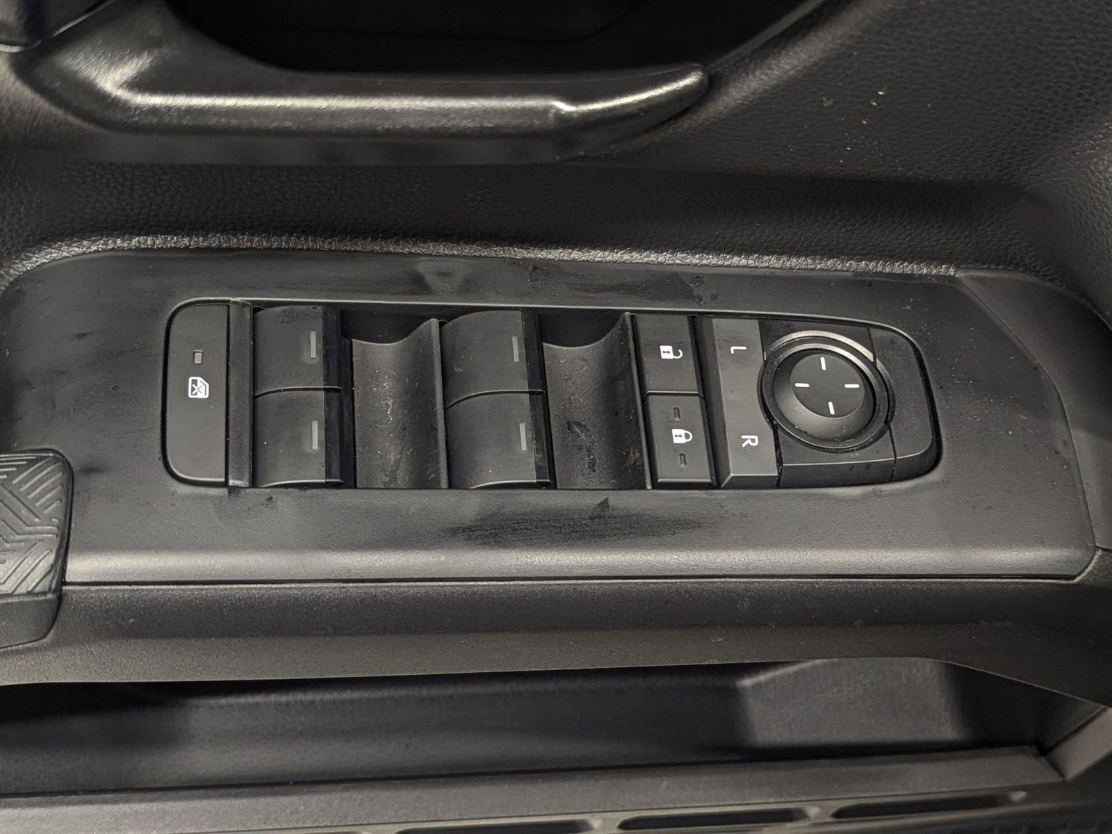 New 2026 Toyota Tacoma SR5 image 18