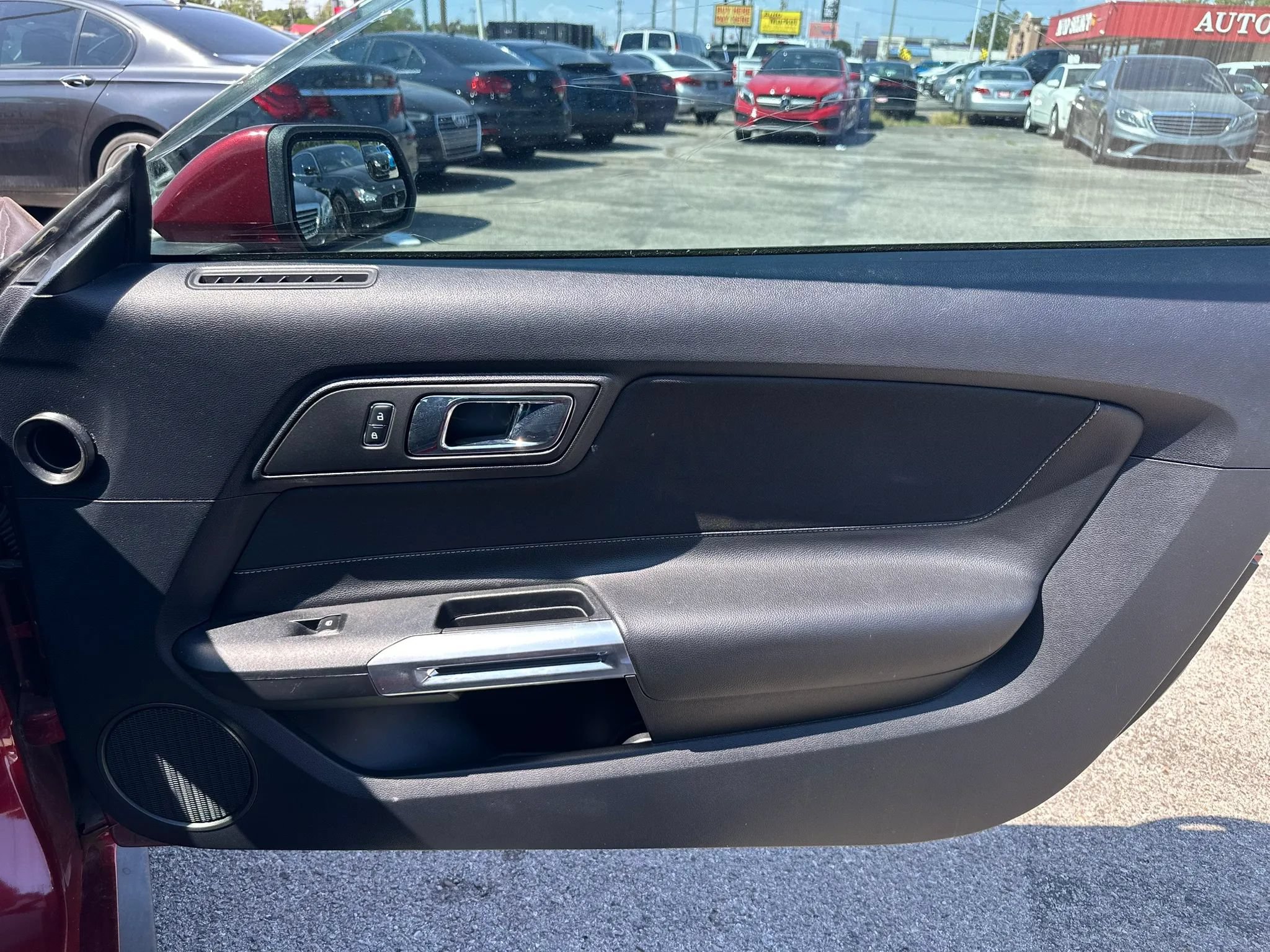 Used 2015 Ford Mustang GT RWD image 16