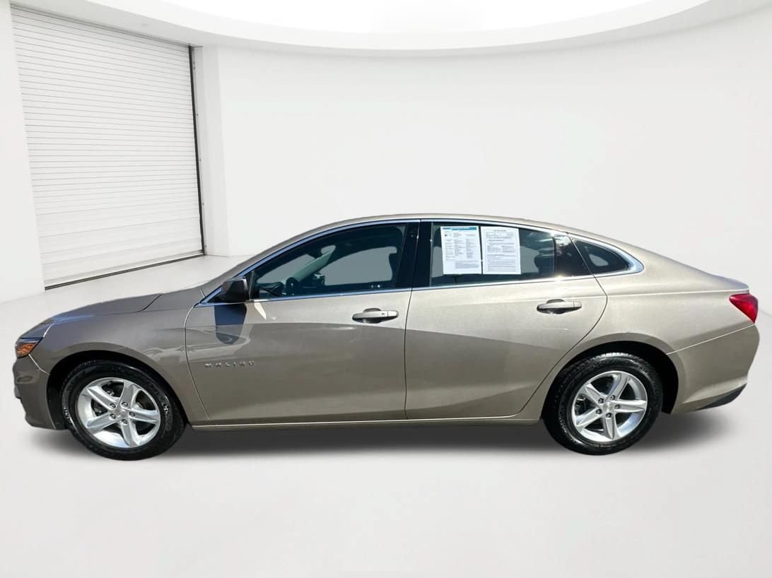 Used 2023 Chevrolet Malibu LT FWD image 8