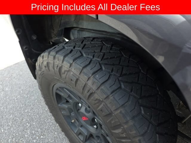 Used 2021 Toyota 4Runner TRD Off-Road AWD/4WD image 9