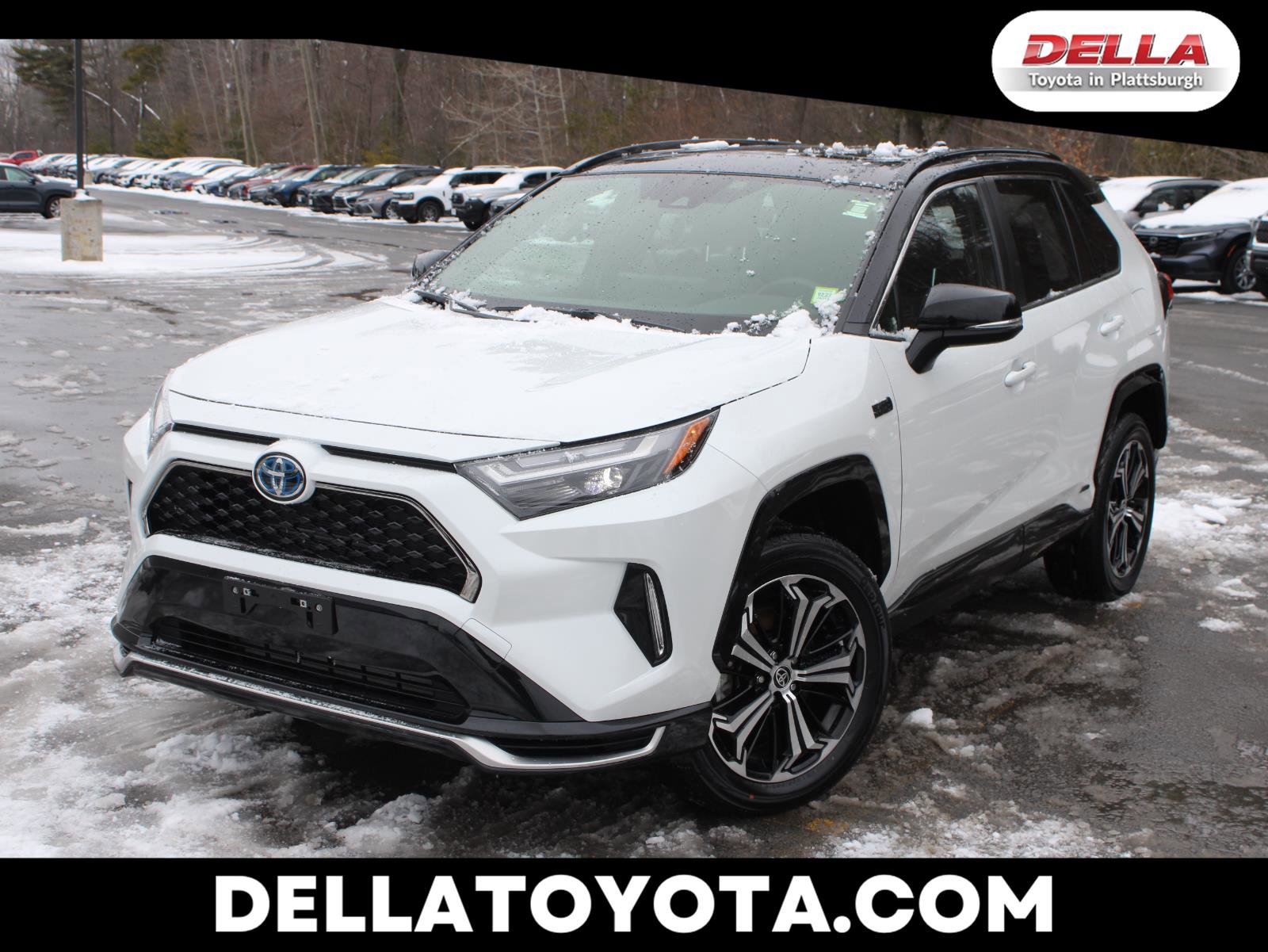 Used 2023 Toyota RAV4 XSE w/ Weather Package AWD/4WD image 1