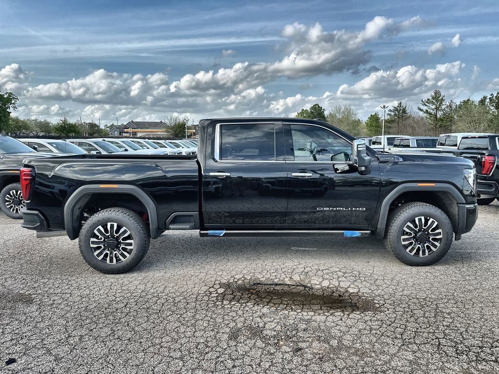 New 2026 GMC Sierra 2500 Denali Ultimate w/ Max Trailering Package image 10