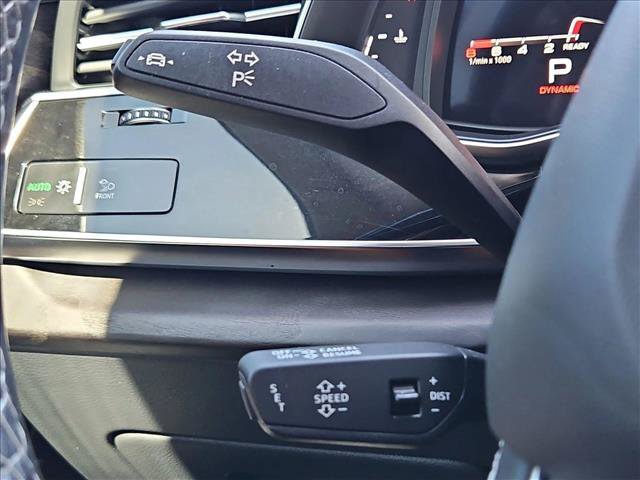 Used 2023 Audi Q8 Prestige w/ Prestige Package AWD/4WD image 15