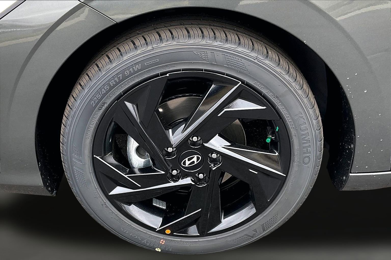 New 2026 Hyundai Elantra Sport image 12