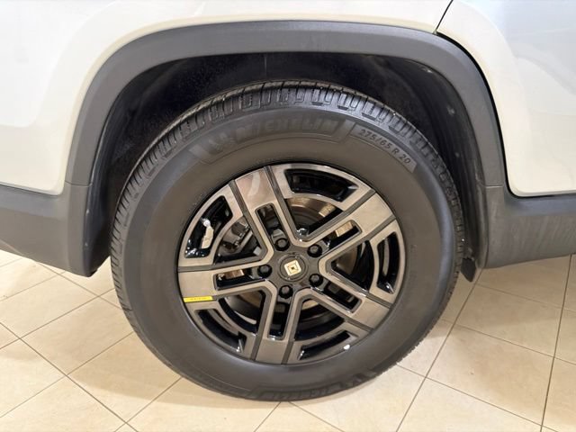Used 2023 Rivian R1T Adventure Dual AWD/4WD image 30