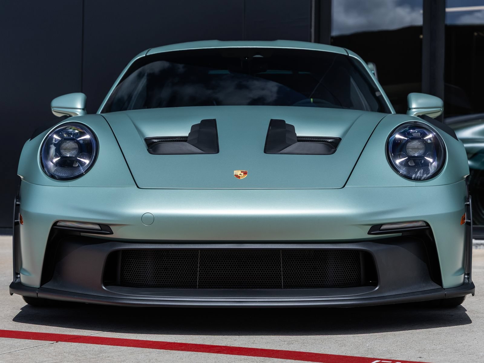 Certified 2024 Porsche 911 GT3 RS RWD image 9