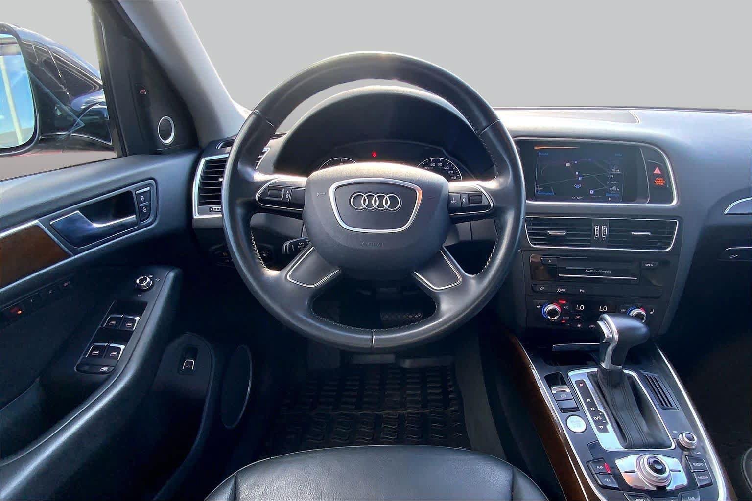 Used 2016 Audi Q5 2.0T Premium Plus w/ Technology Package AWD/4WD image 6