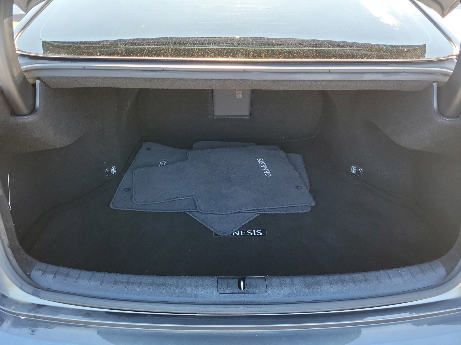 Used 2019 Genesis G80 3.3T Sport image 31