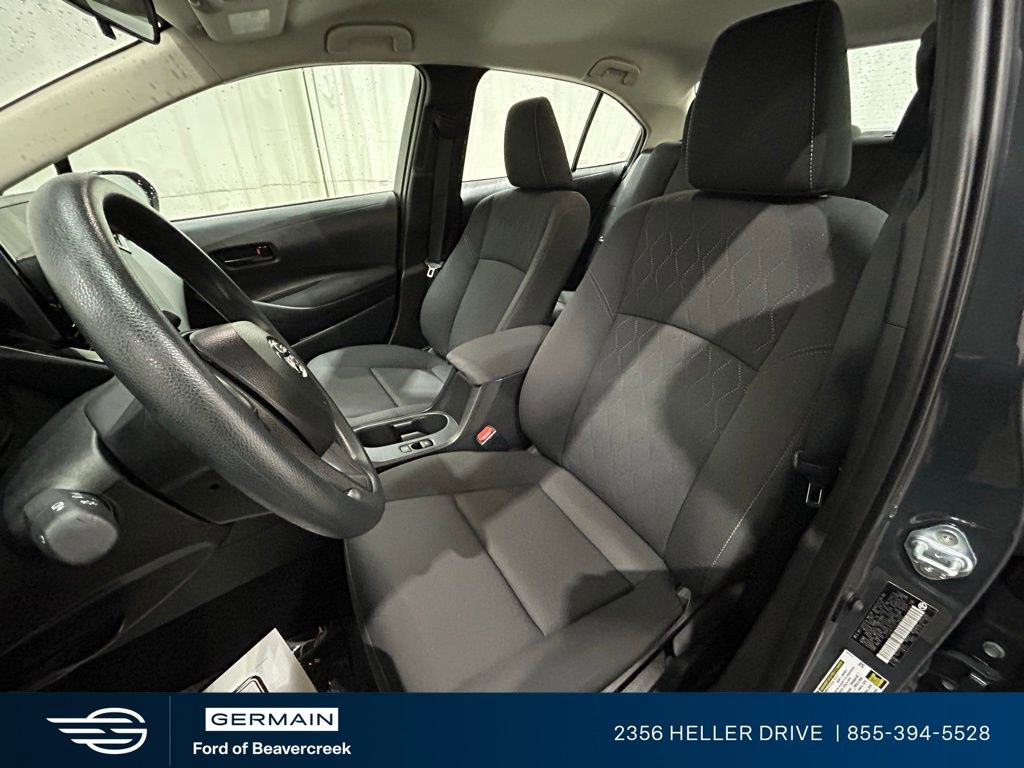 Used 2025 Toyota Corolla LE image 15