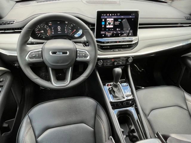 Used 2024 Jeep Compass Limited AWD/4WD image 10
