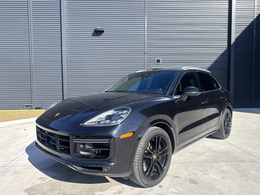 Used 2021 Porsche Cayenne Turbo image 1