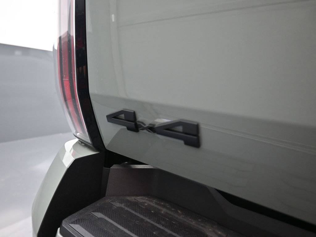 New 2026 Toyota Tundra Platinum image 6