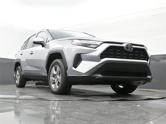 New 2025 Toyota RAV4 XLE image 23