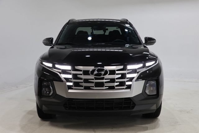Used 2024 Hyundai Santa Cruz SEL w/ Activity Package AWD/4WD image 2