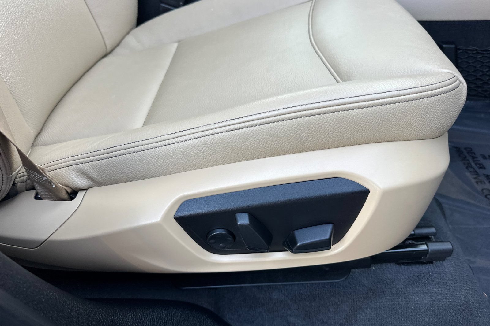 Used 2017 BMW X3 sDrive28i RWD image 23