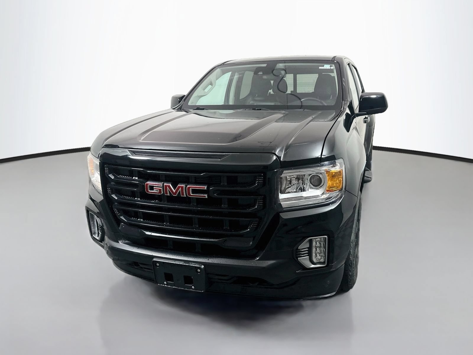 Used 2022 GMC Canyon Elevation w/ Elevation Premium Package AWD/4WD image 3