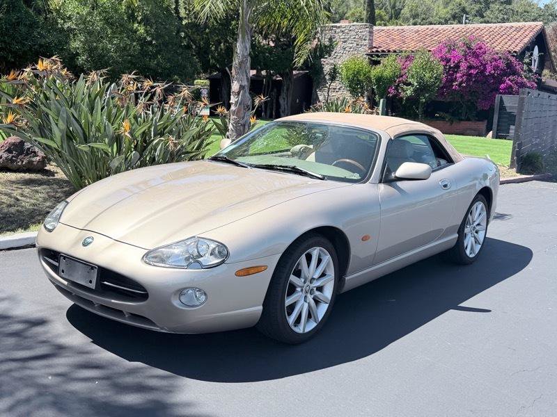 Used 2006 Jaguar XK8 Convertible RWD image 7