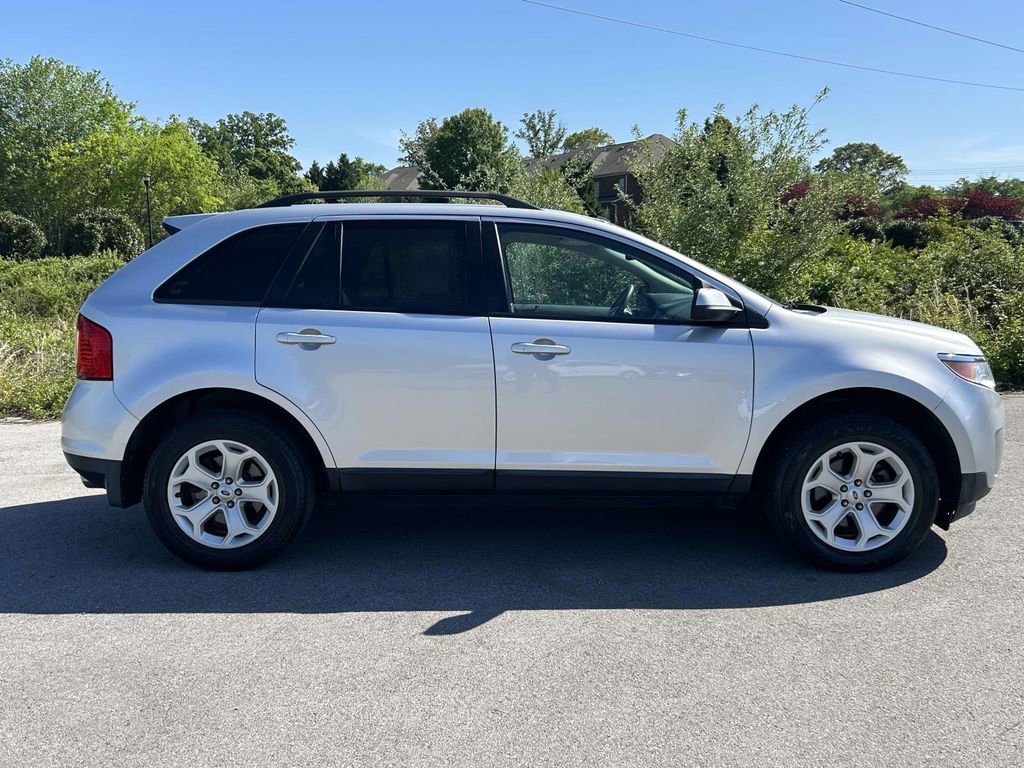 Used 2013 Ford Edge SEL FWD image 2