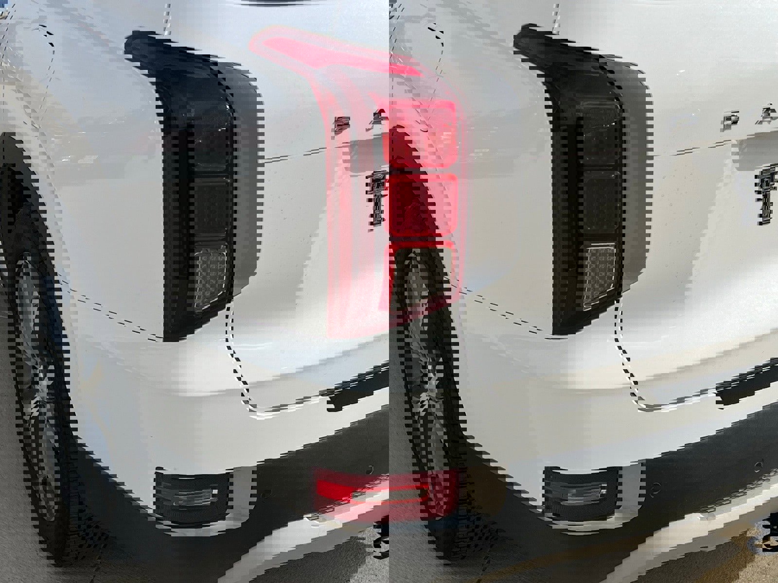 Used 2020 Hyundai Palisade SEL w/ Convenience Package image 13