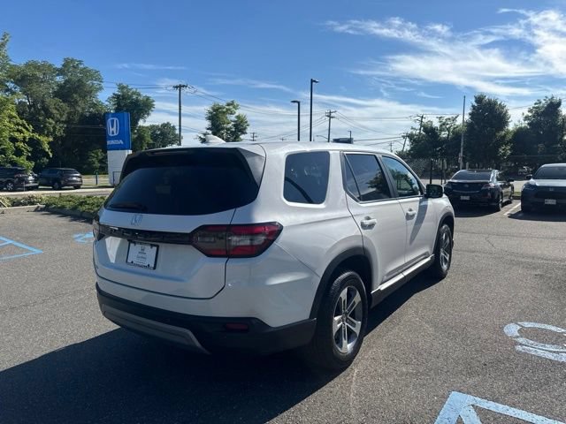 Used 2023 Honda Pilot EX-L image 8