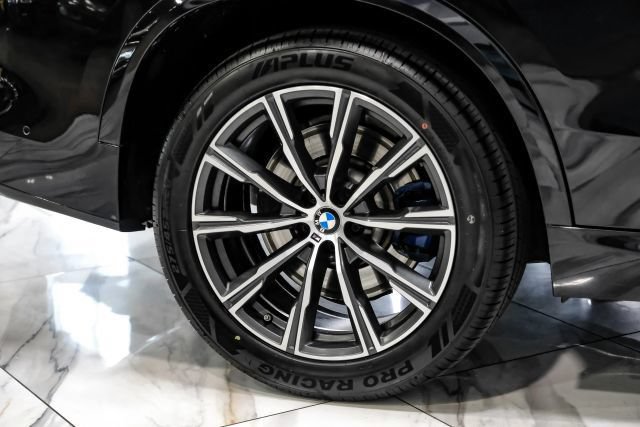 Used 2020 BMW X5 M50i AWD/4WD image 52