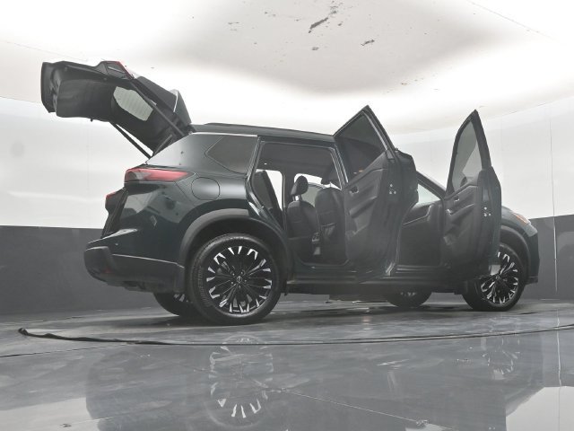 Used 2026 Nissan Rogue Dark Armor FWD image 64