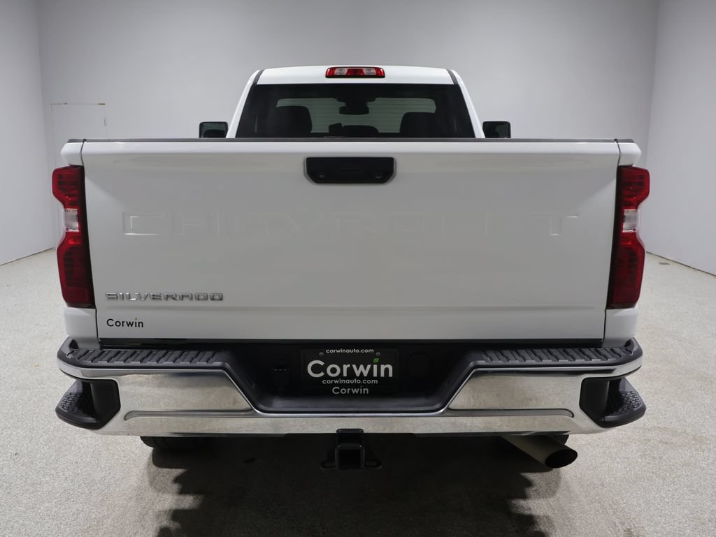 Used 2024 Chevrolet Silverado 3500 W/T AWD/4WD image 3