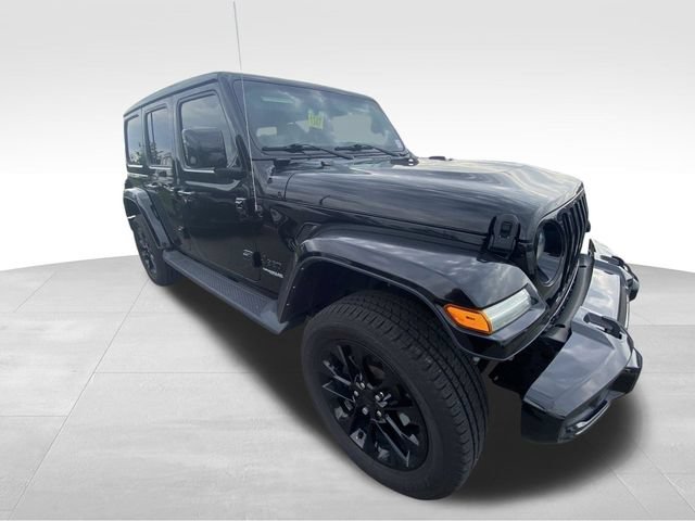 Used 2021 Jeep Wrangler Unlimited Sahara AWD/4WD image 13