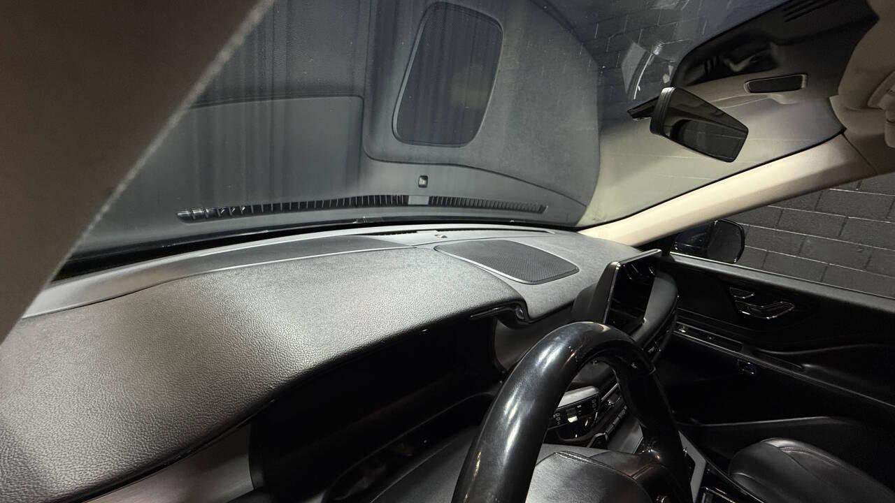 Used 2021 Lincoln Aviator AWD image 71