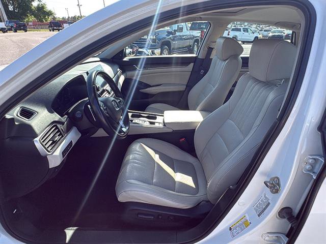 Used 2019 Honda Accord Touring image 13
