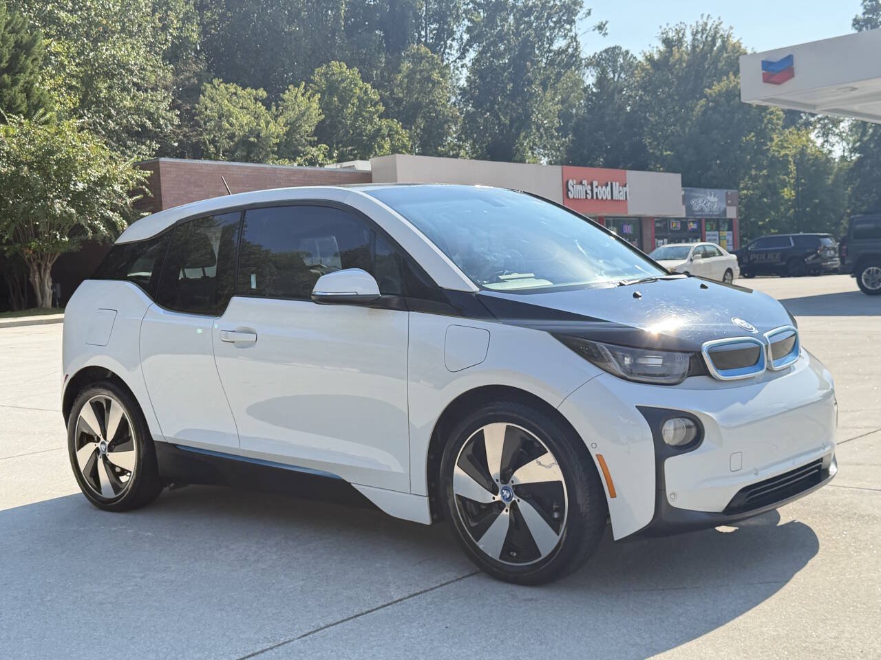 Used 2015 BMW i3 w/ Range Extender RWD image 3