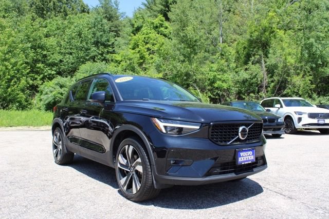 Certified 2023 Volvo XC40 B5 Ultimate w/ Protection Package Premier