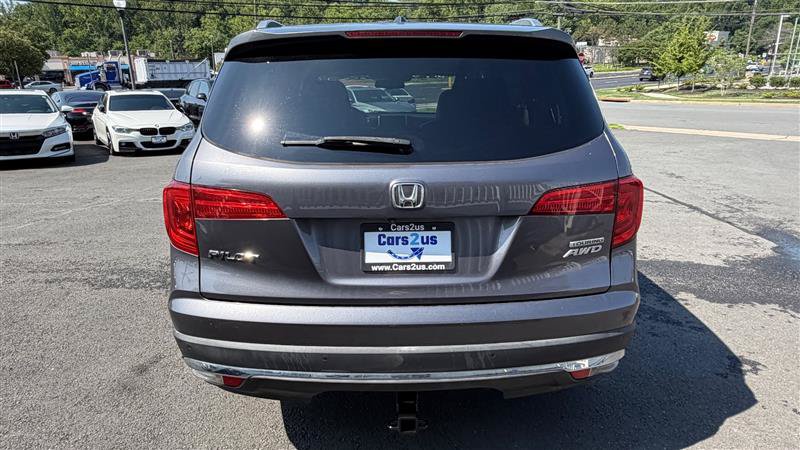 Used 2017 Honda Pilot Touring image 5