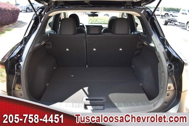 Used 2026 Nissan Kicks SV w/ SV Premium Package FWD image 9
