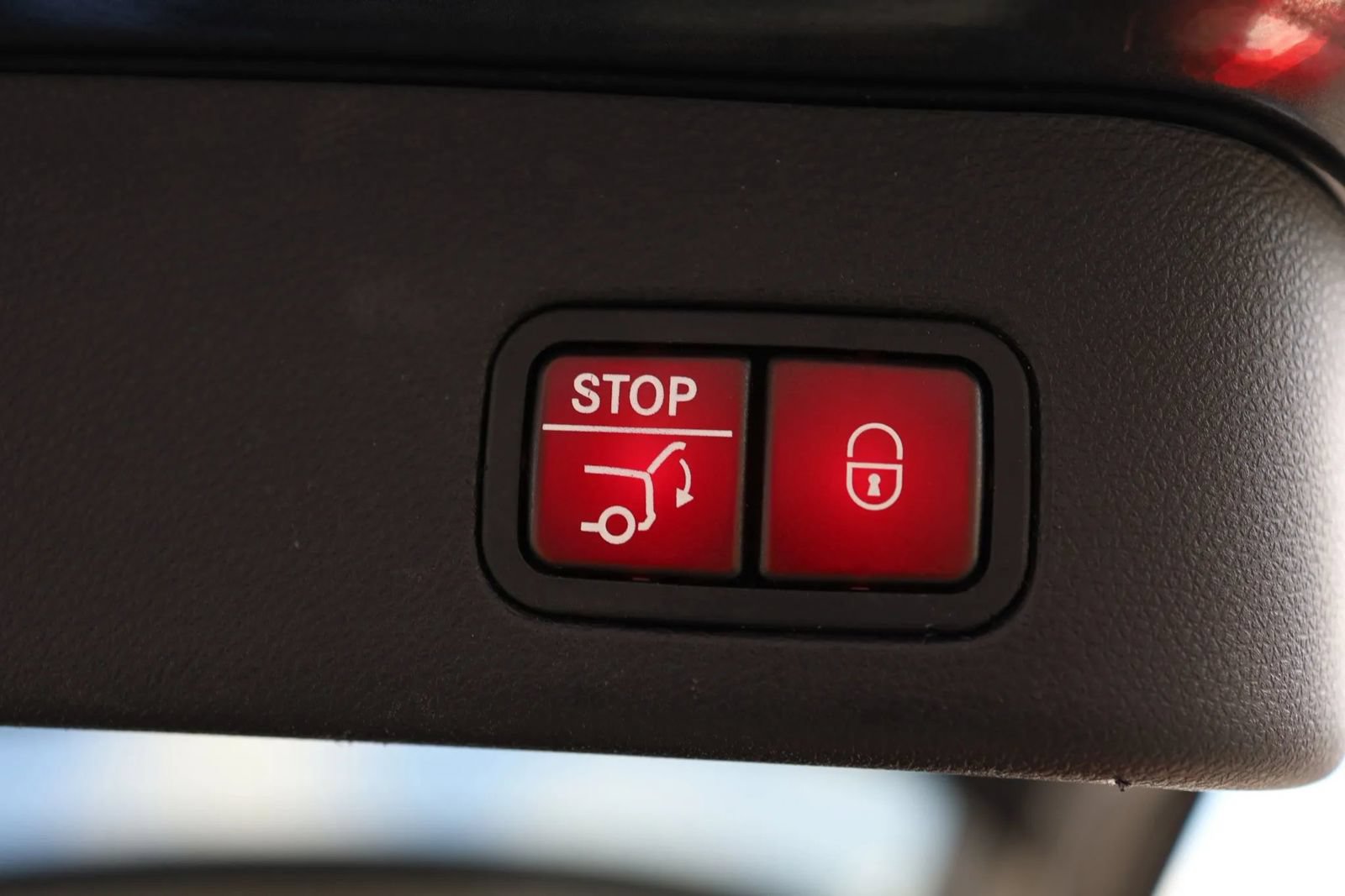 Used 2012 Mercedes-Benz ML 350 4MATIC image 41