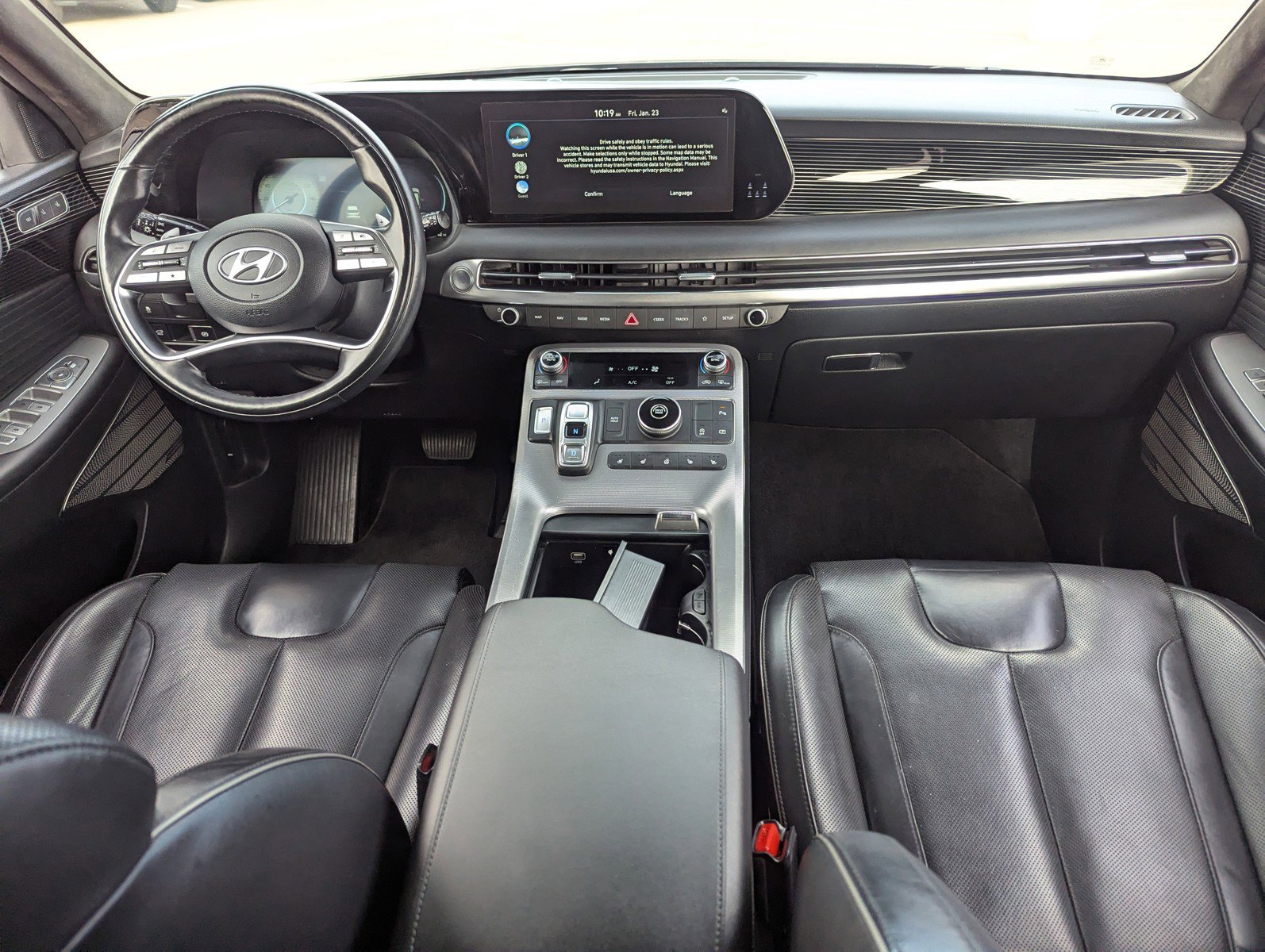 Used 2023 Hyundai Palisade Calligraphy image 15