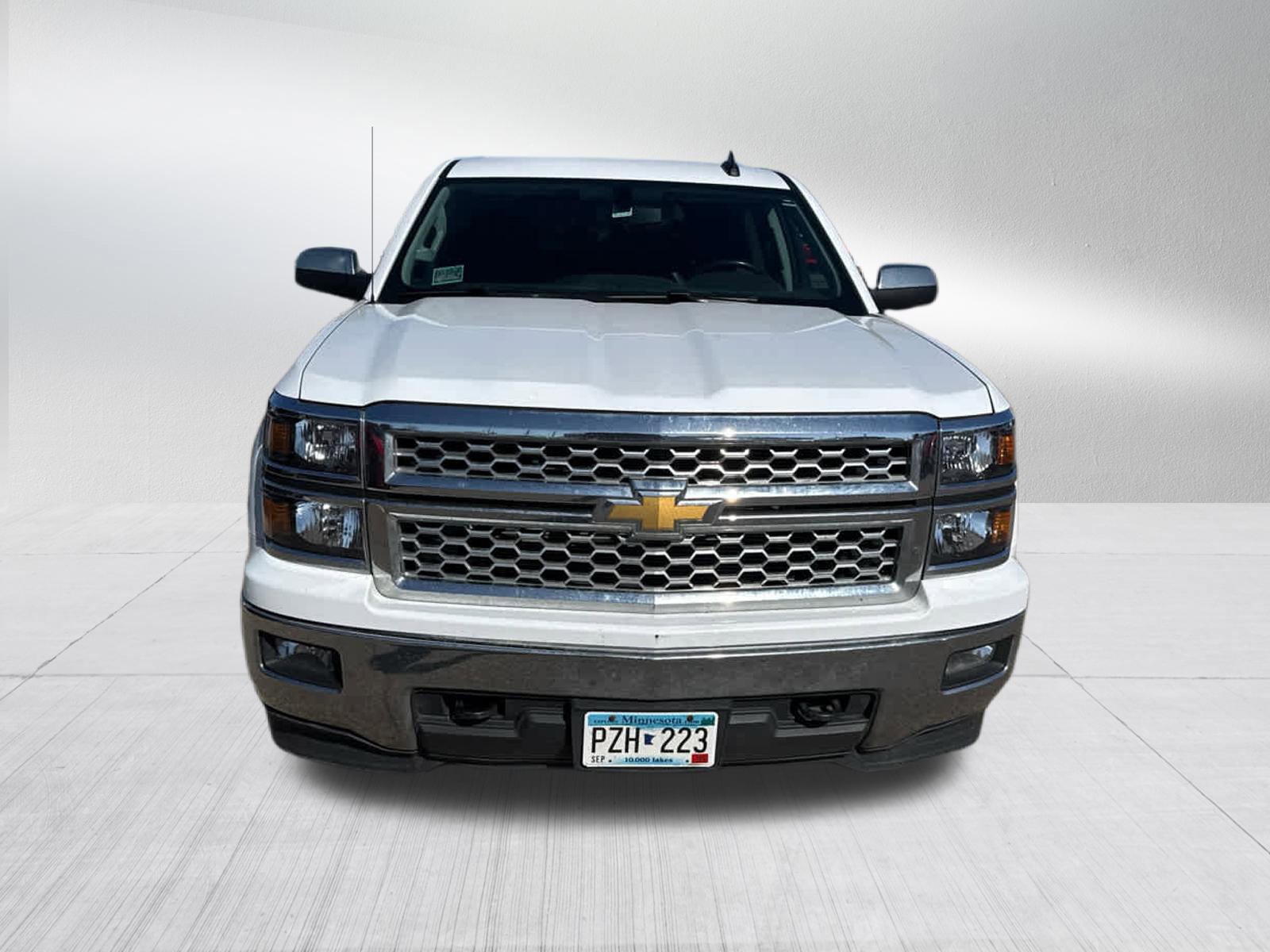 Used 2015 Chevrolet Silverado 1500 LT w/ All Star Edition AWD/4WD image 2