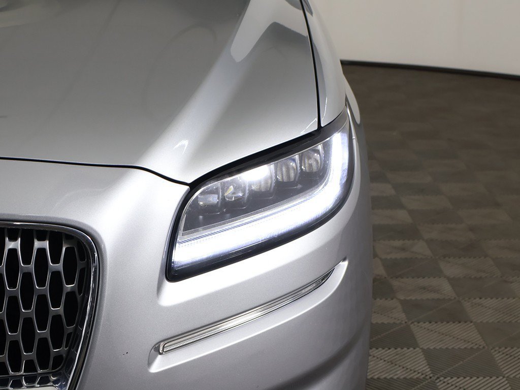 Used 2023 Lincoln Nautilus Reserve w/ Equipment Group 202A AWD/4WD image 18