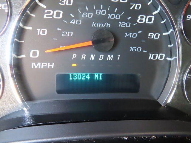 Used 2024 Chevrolet Express 2500 w/ Driver Convenience Package image 23