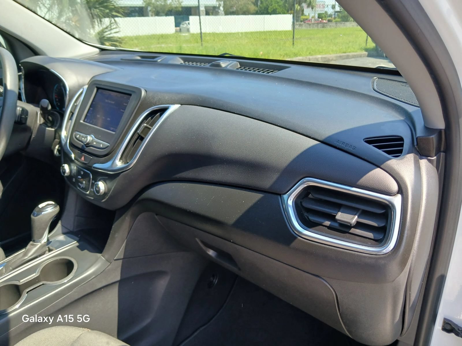 Used 2021 Chevrolet Equinox LT FWD image 42