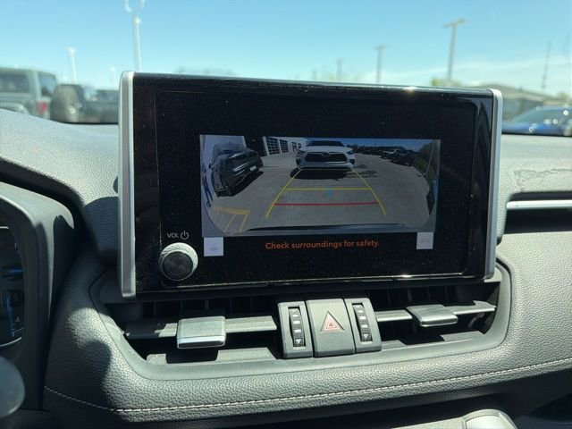 Used 2023 Toyota RAV4 XLE Premium image 10