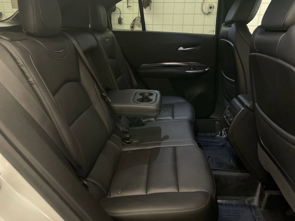 Used 2023 Cadillac XT4 Luxury image 19